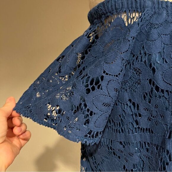 LOFT lace off shoulders, royal navy loose fit knee length dress size Medium - Picture 4 of 12